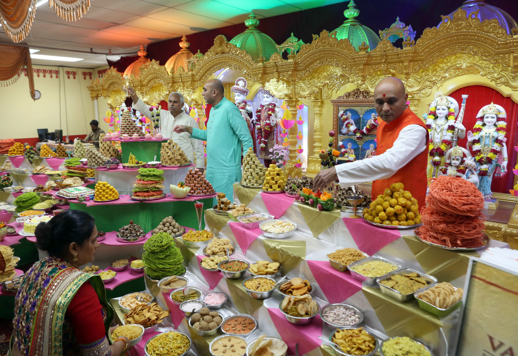 hr diwali 102819 p01